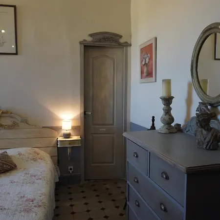 Les Deux Tours Bed & Breakfast Brignon Exterior photo